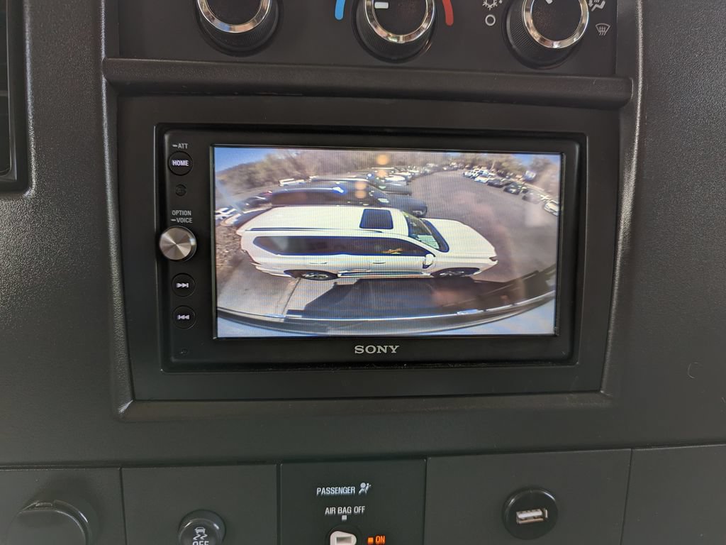 Used 2019 Chevrolet Express 4500 w/ RV Package RWD image 43