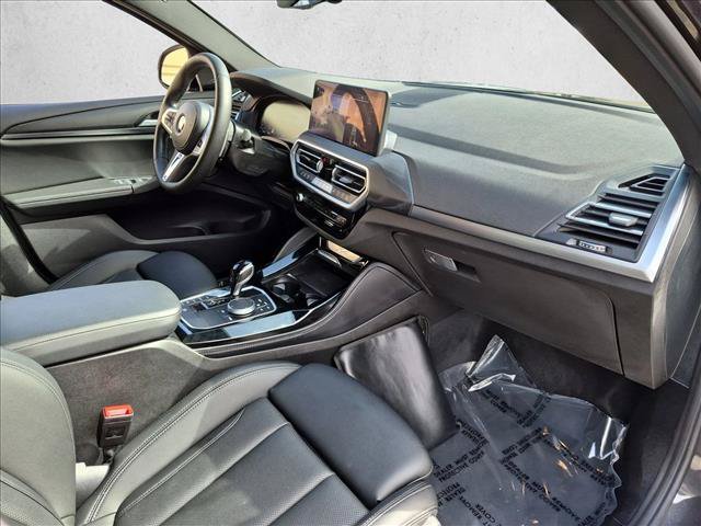 Certified 2023 BMW X4 xDrive30i w/ M Sport Package AWD/4WD image 22