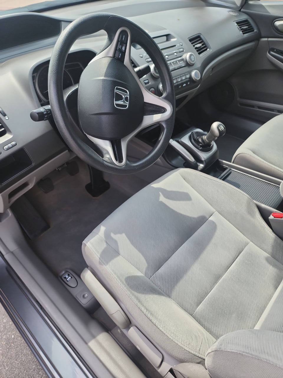 Used 2010 Honda Civic LX image 6