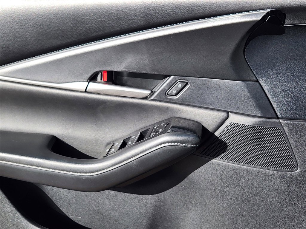 Used 2024 MAZDA CX-30 AWD 2.5 S w/ Select Sport Pkg image 3