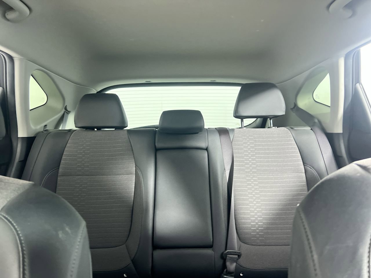 Certified 2023 Kia Seltos S w/ Navigation Package FWD image 31