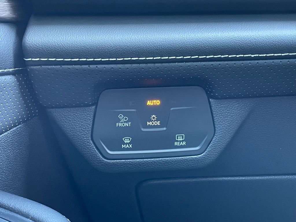 New 2026 Volkswagen Atlas SEL Premium R-Line AWD/4WD image 12