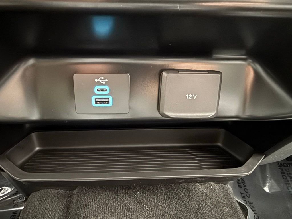 New 2026 Ford F350 XLT w/ XLT Premium Package image 39