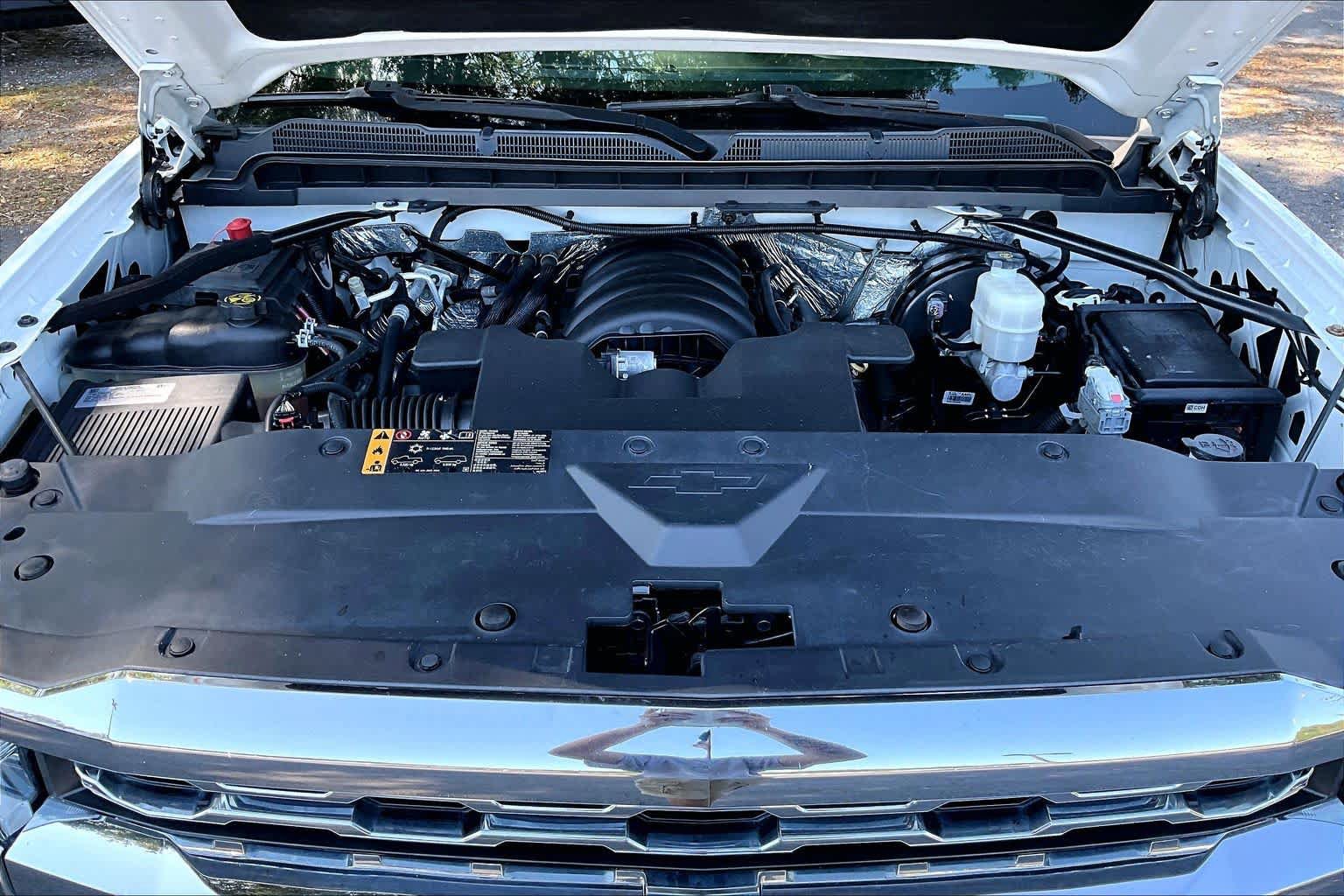 Used 2017 Chevrolet Silverado 1500 LTZ w/ Sport Package AWD/4WD image 32