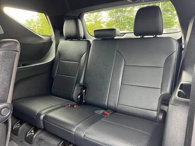 Used 2026 Chevrolet Traverse LT AWD/4WD image 7