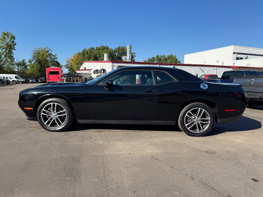 Used 2019 Dodge Challenger SXT w/ Cold Weather Group image 2