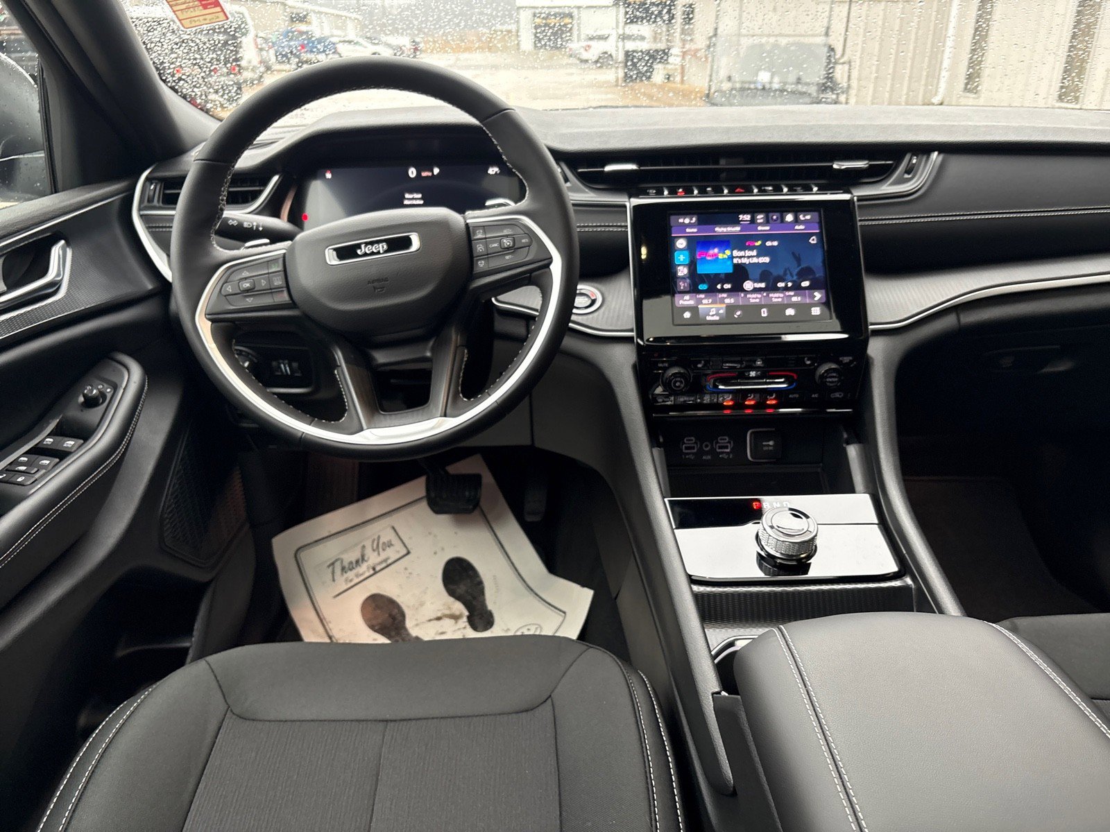 New 2026 Jeep Grand Cherokee Laredo X image 5