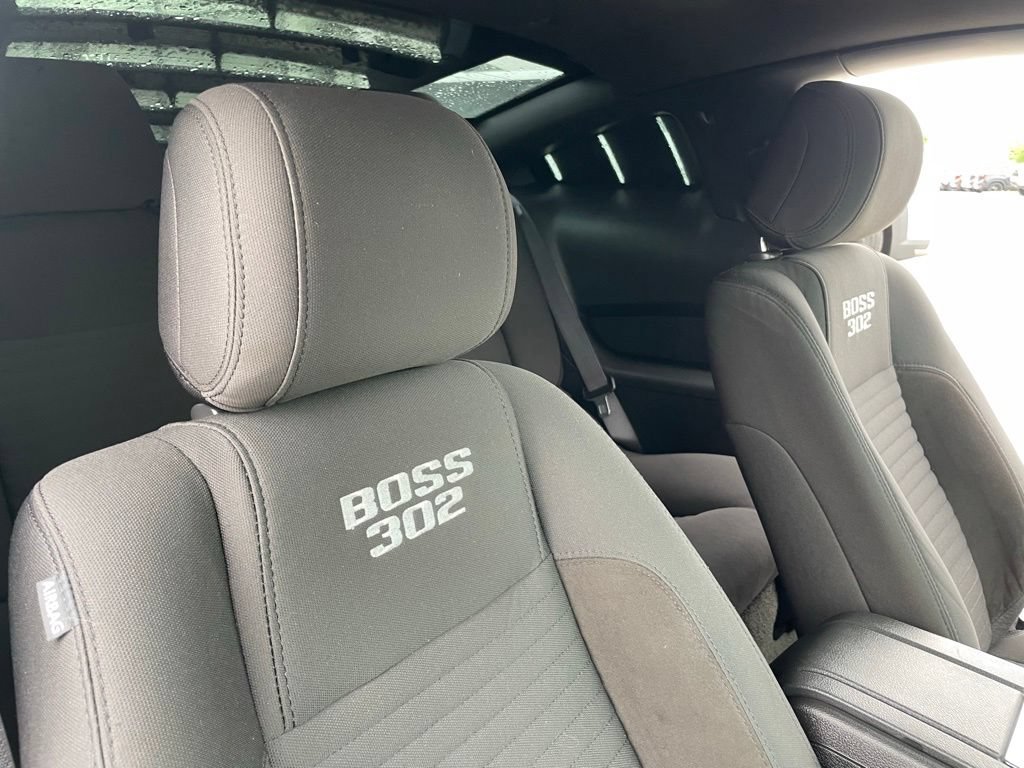 Used 2012 Ford Mustang Boss 302 w/ Boss 302 Accessory Pkg RWD image 24