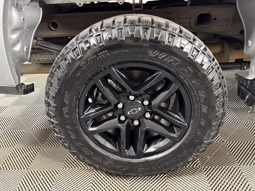 Certified 2020 Chevrolet Silverado 1500 Custom Trail Boss w/ Custom Convenience Package AWD/4WD image 6