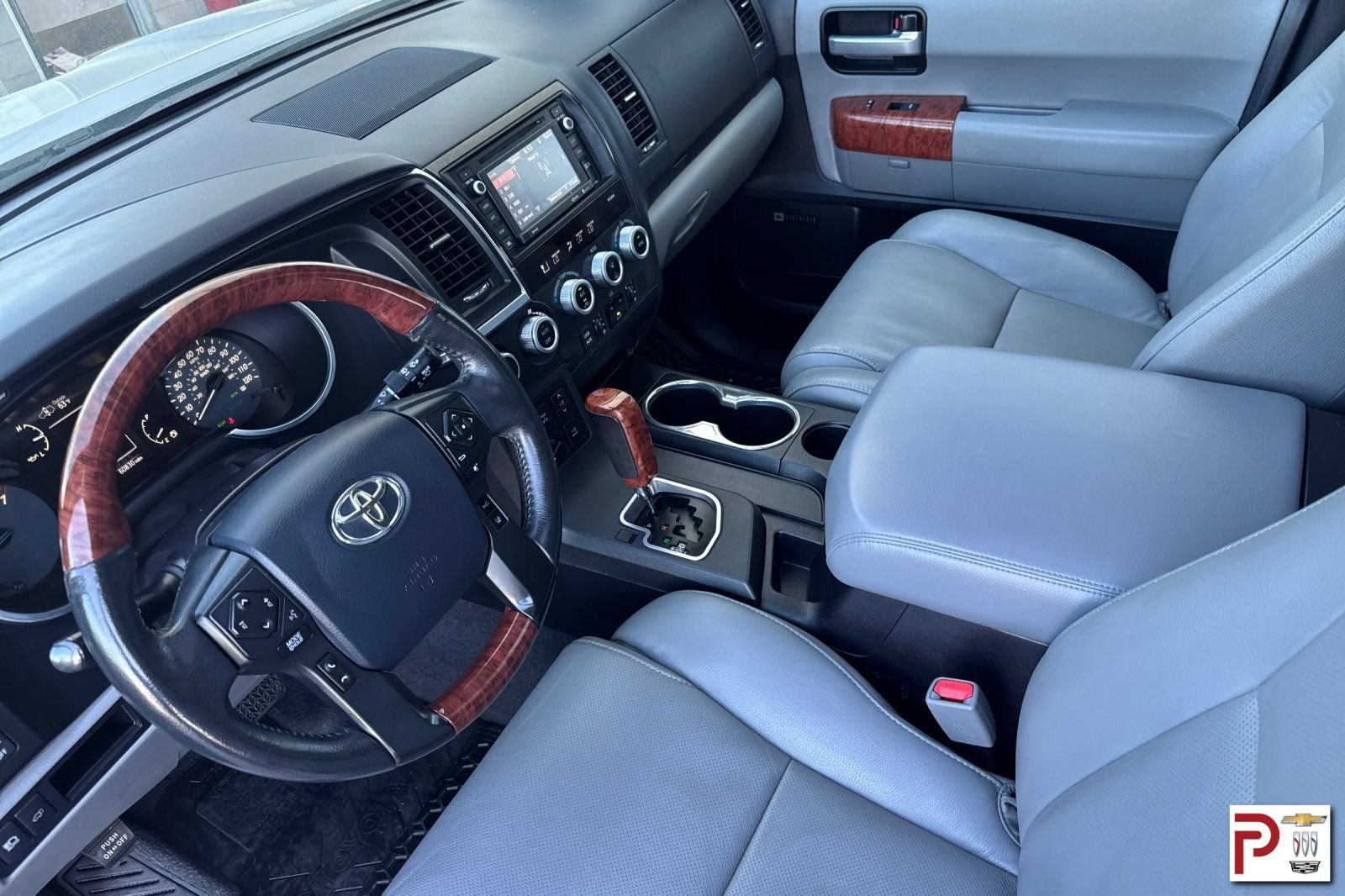 Used 2019 Toyota Sequoia Platinum AWD/4WD image 10