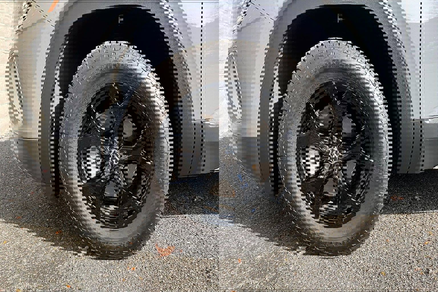 Certified 2024 Volkswagen Atlas Peak Edition SE image 8