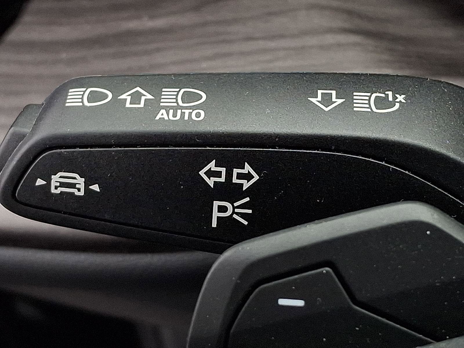 Used 2025 Audi Q5 Premium Plus w/ Premium Plus image 25