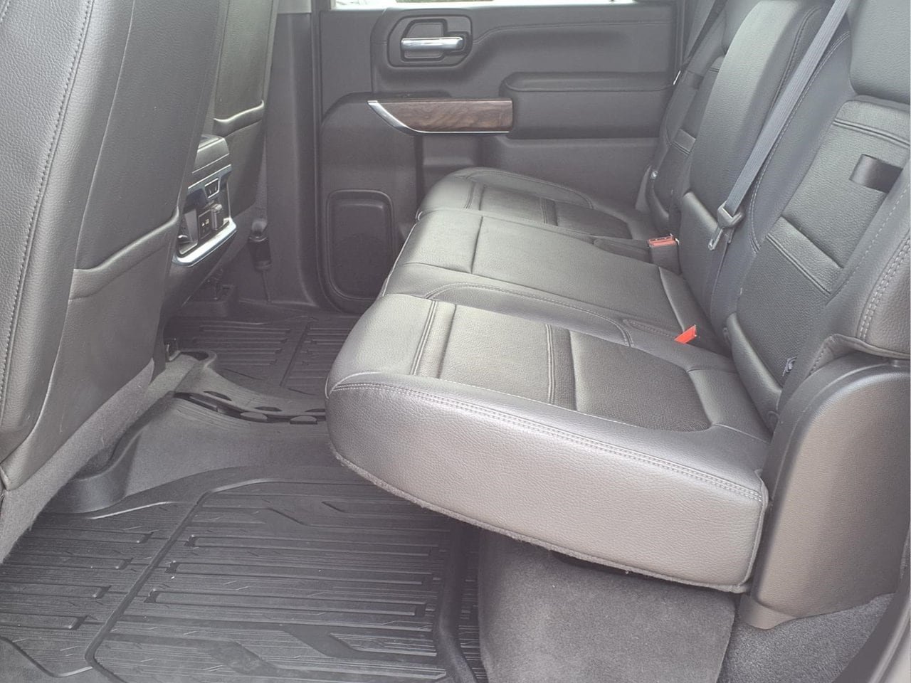 Used 2020 GMC Sierra 2500 Denali w/ Denali Ultimate Package AWD/4WD image 10