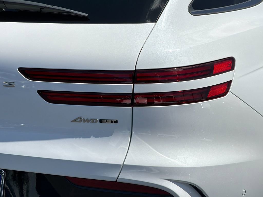 Used 2026 Genesis GV70 3.5T Sport Prestige AWD/4WD image 28