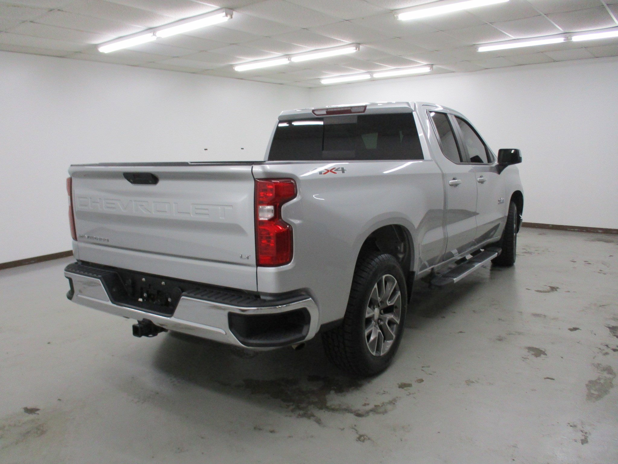 Used 2022 Chevrolet Silverado 1500 LT w/ Texas Edition Plus image 11