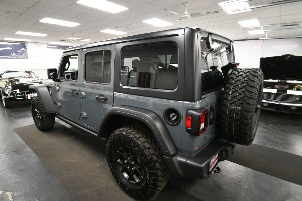 Used 2026 Jeep Wrangler Unlimited Sport AWD/4WD image 6