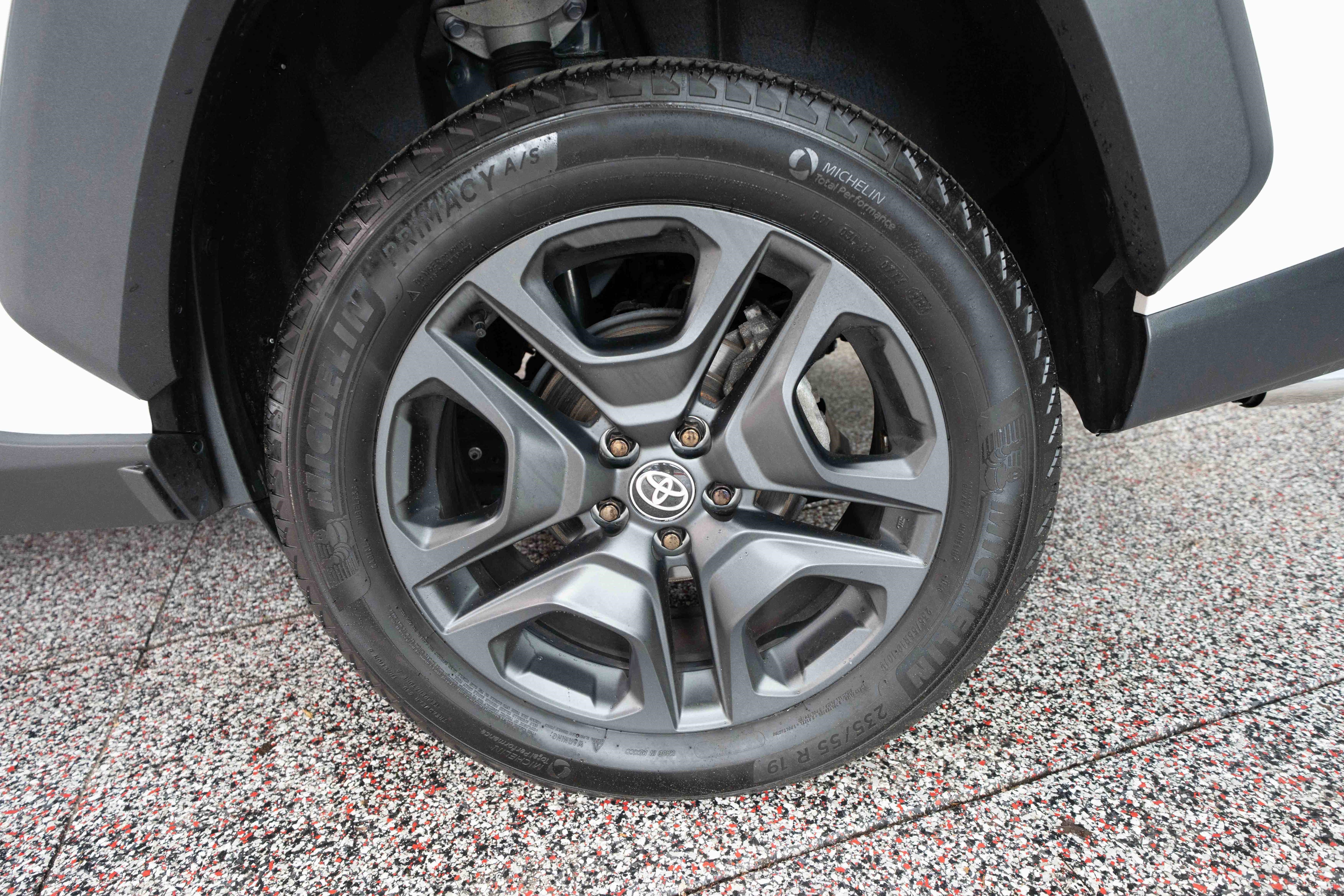 Used 2024 Toyota RAV4 Adventure AWD/4WD image 29