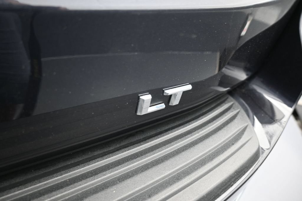 Used 2025 Chevrolet Tahoe LT w/ Comfort Package RWD image 45