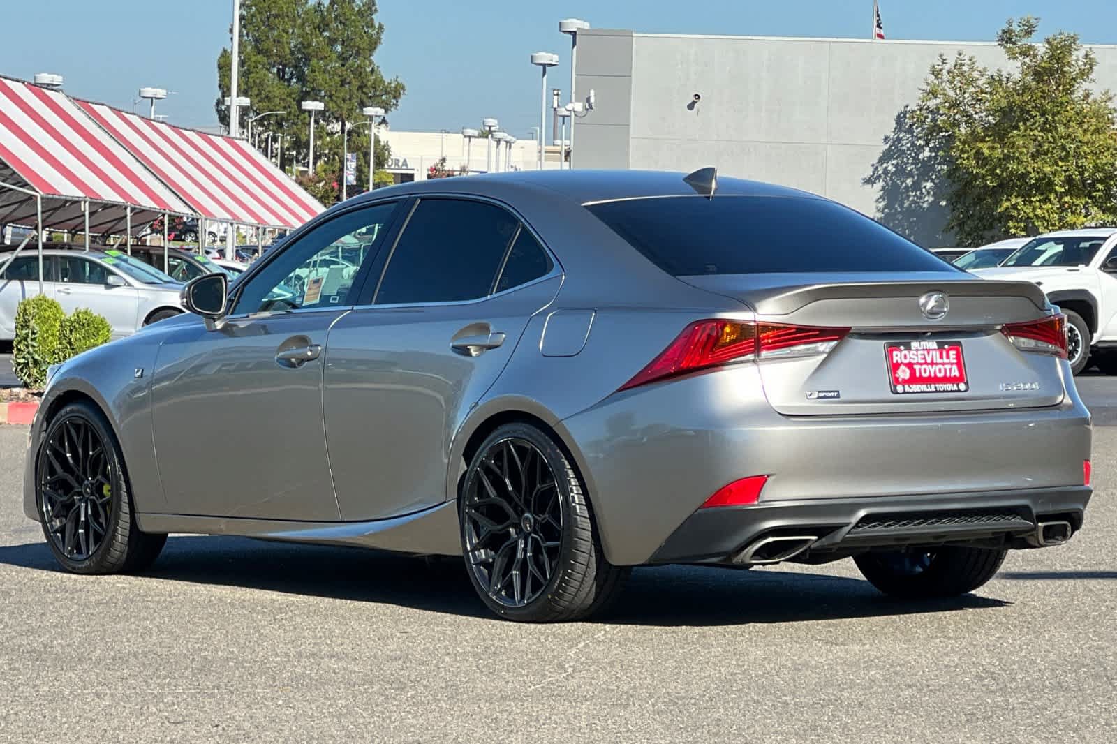 Used 2017 Lexus IS 200t F Sport w/ F Sport Package RWD image 7