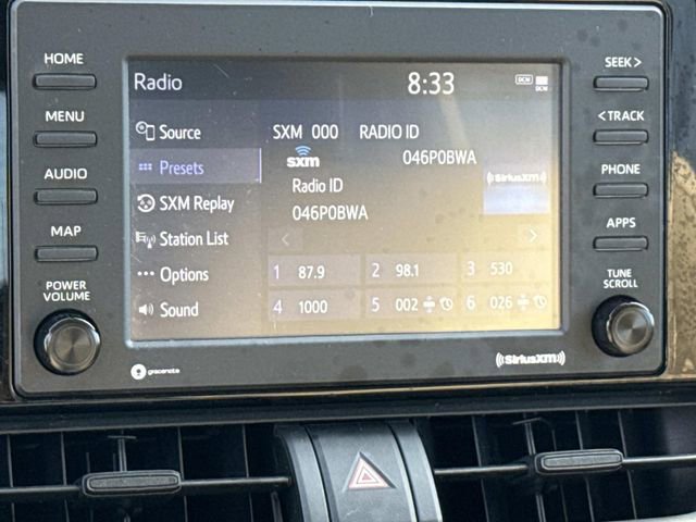 Used 2021 Toyota RAV4 LE image 19