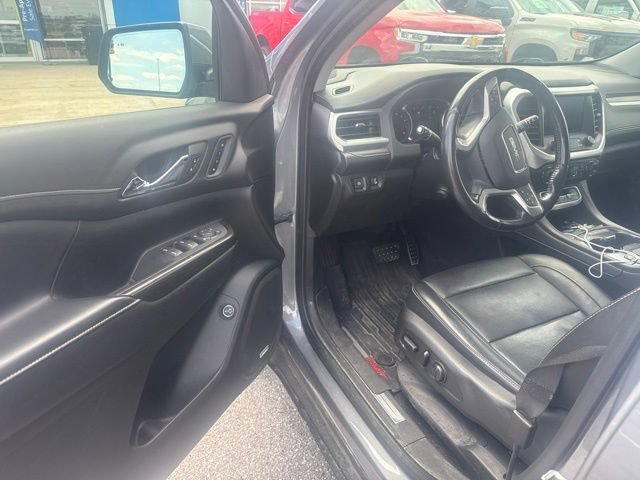 Used 2020 GMC Acadia SLT w/ Premium Package AWD/4WD image 2