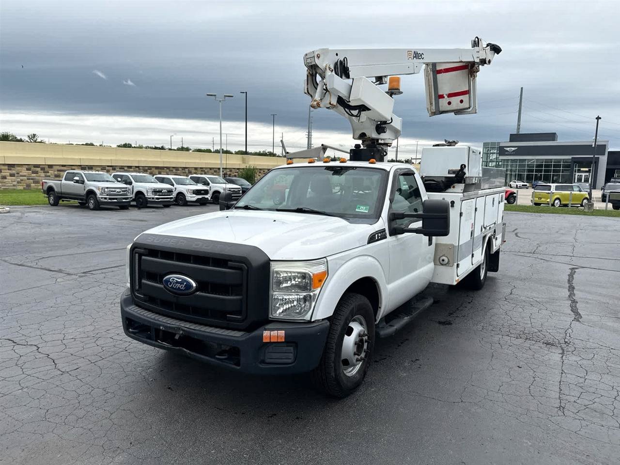 Used 2012 Ford F350 XL RWD image 4