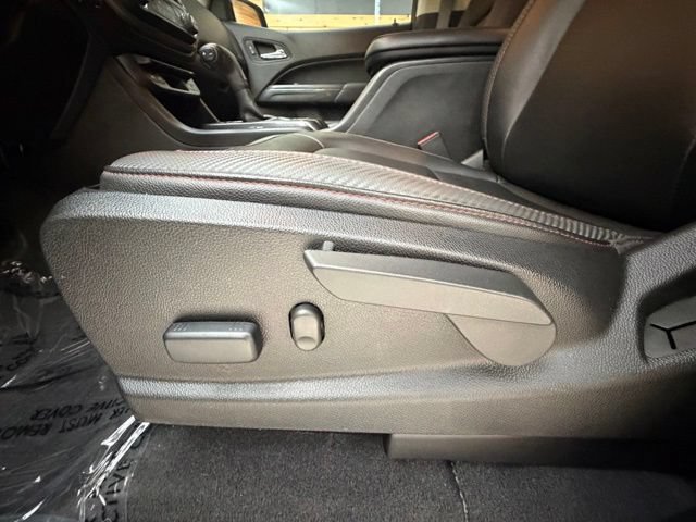 Used 2019 GMC Canyon All Terrain w/ Trailering Package AWD/4WD image 25