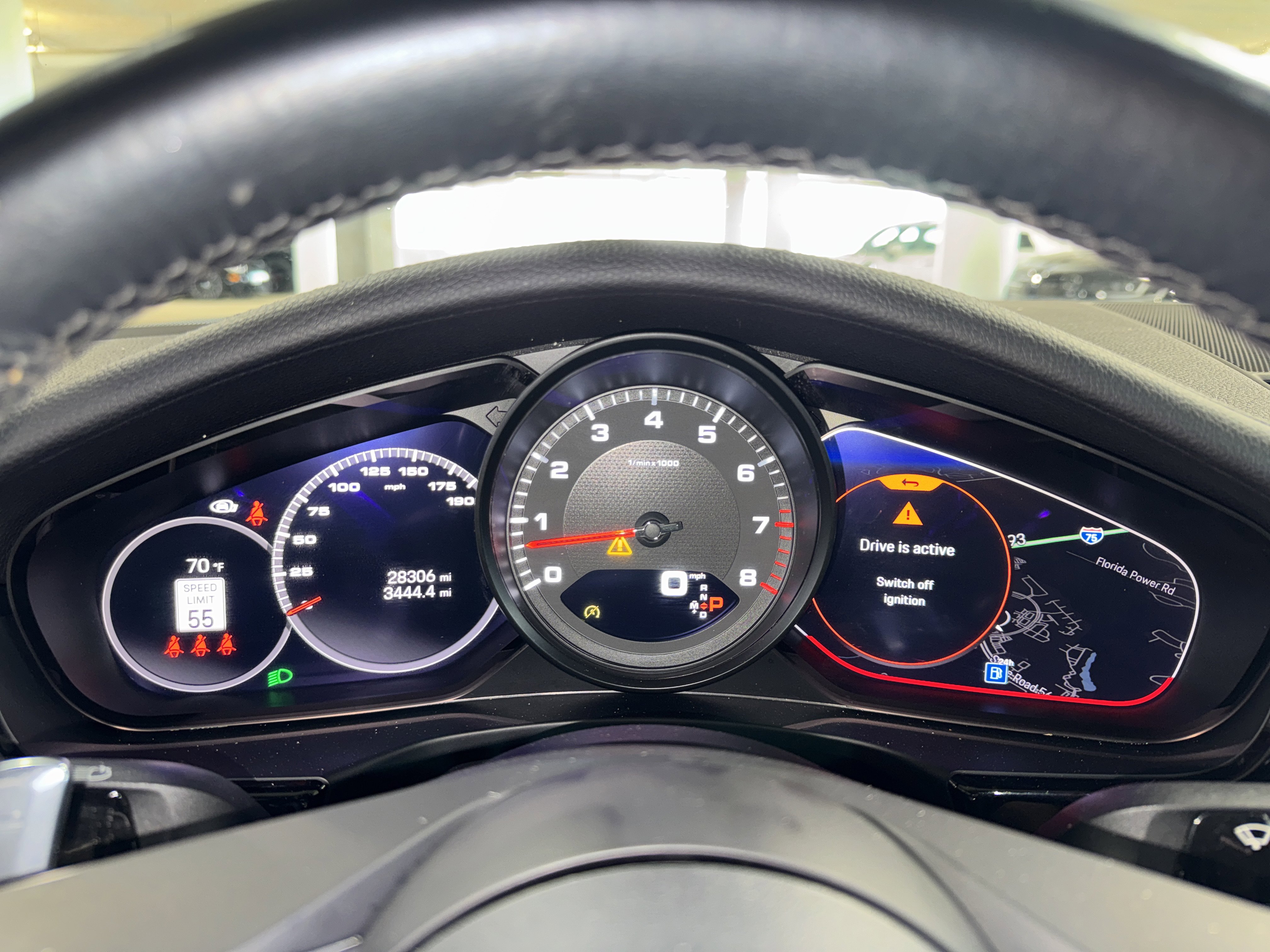 Used 2023 Porsche Panamera image 25