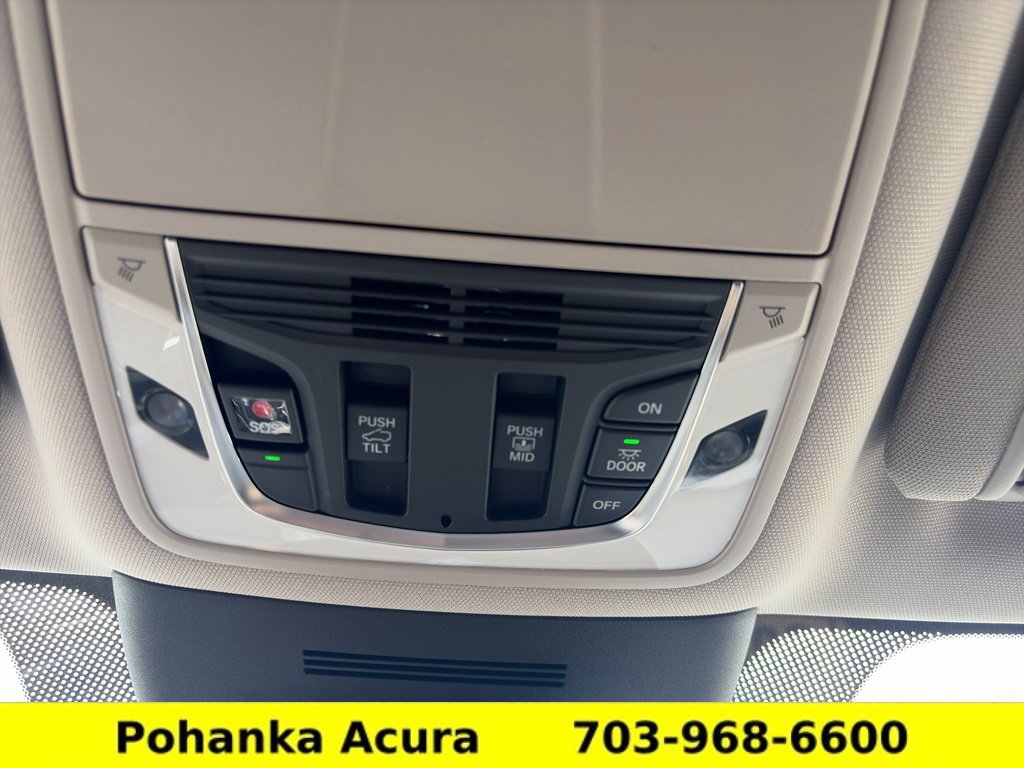 Certified 2026 Acura MDX w/ Technology Package FWD image 17