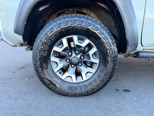 Used 2023 Toyota Tacoma TRD Off-Road AWD/4WD image 25