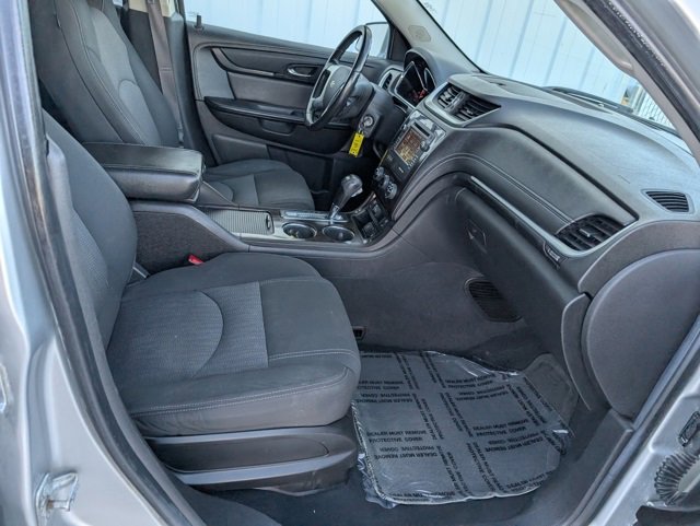 Used 2015 Chevrolet Traverse LT w/ Style and Technology Package image 30