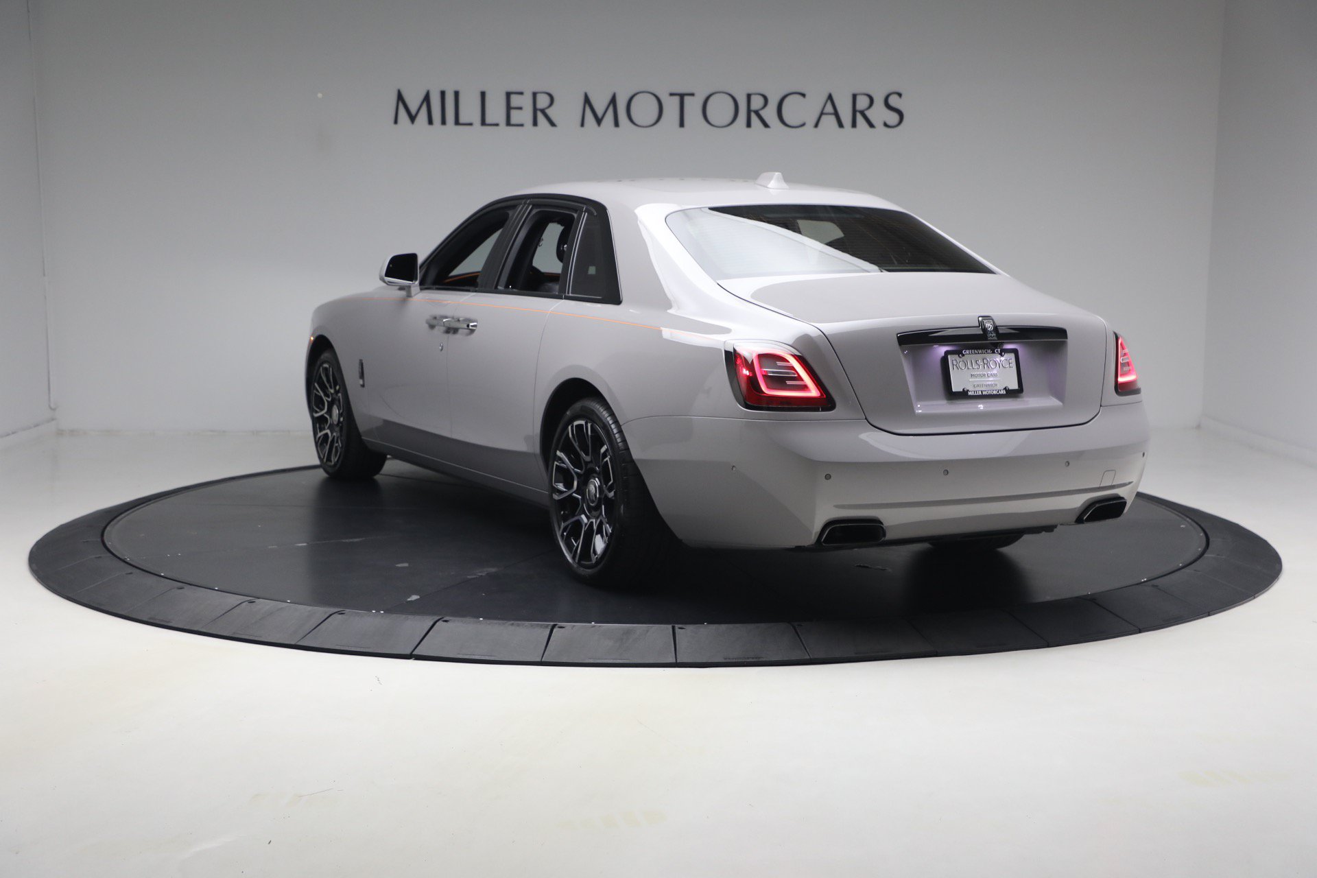 Certified 2023 Rolls-Royce Ghost Black Badge AWD/4WD image 8