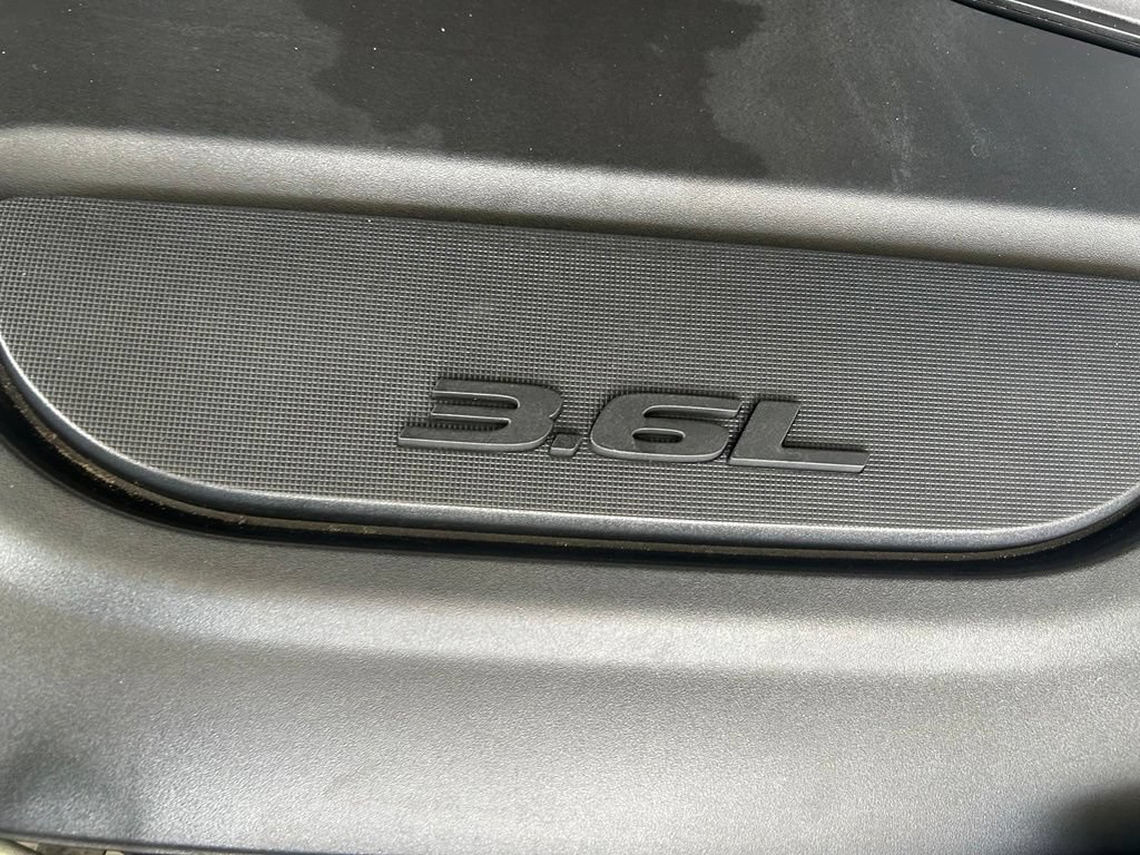 Used 2021 Chrysler Voyager Lxi FWD image 12