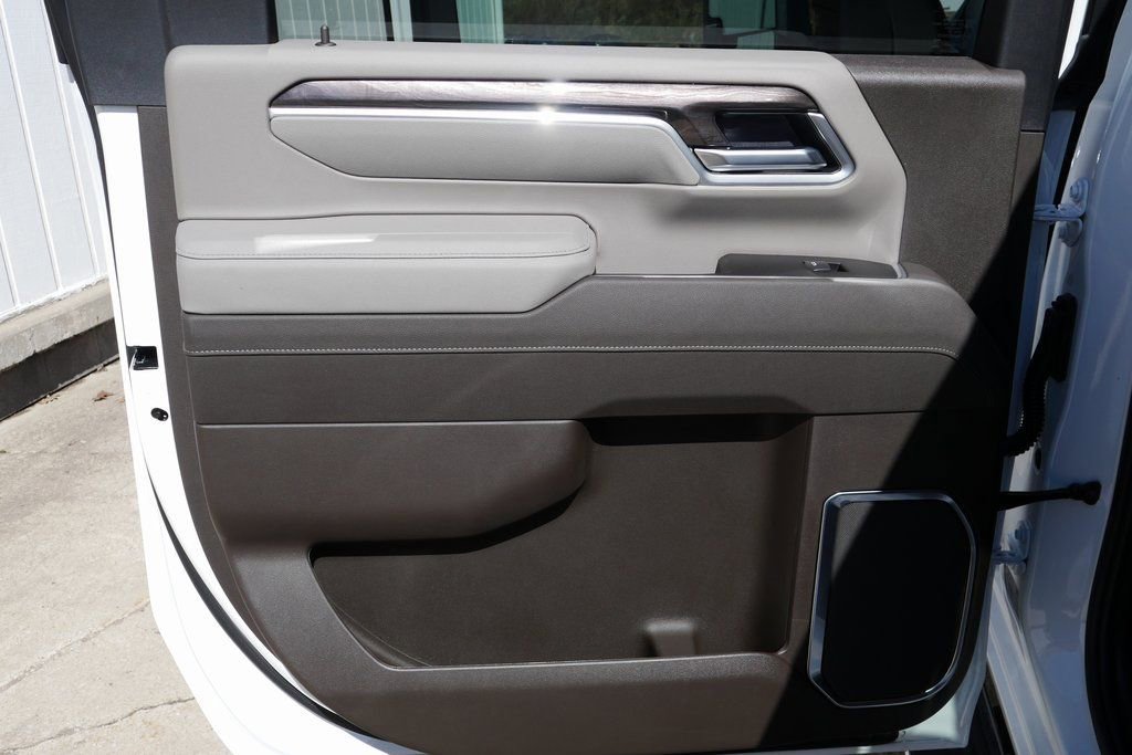 New 2026 Chevrolet Silverado 3500 LTZ w/ LTZ Plus Package image 32