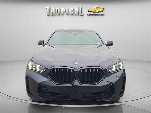 Used 2024 BMW X6 xDrive40i w/ Premium Package image 8