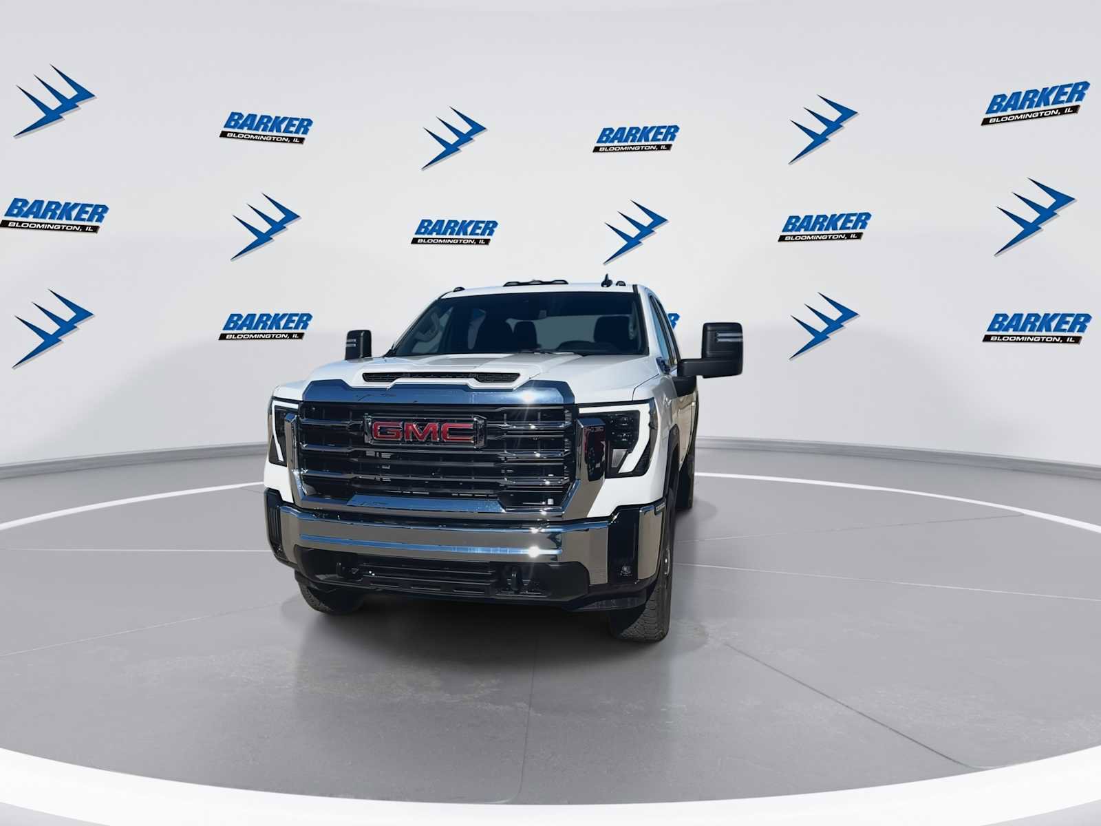 New 2026 GMC Sierra 2500 SLE image 3