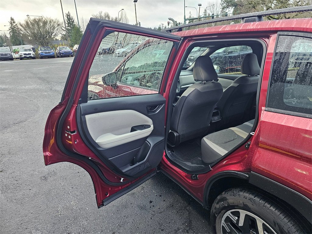 Used 2025 Subaru Forester image 16