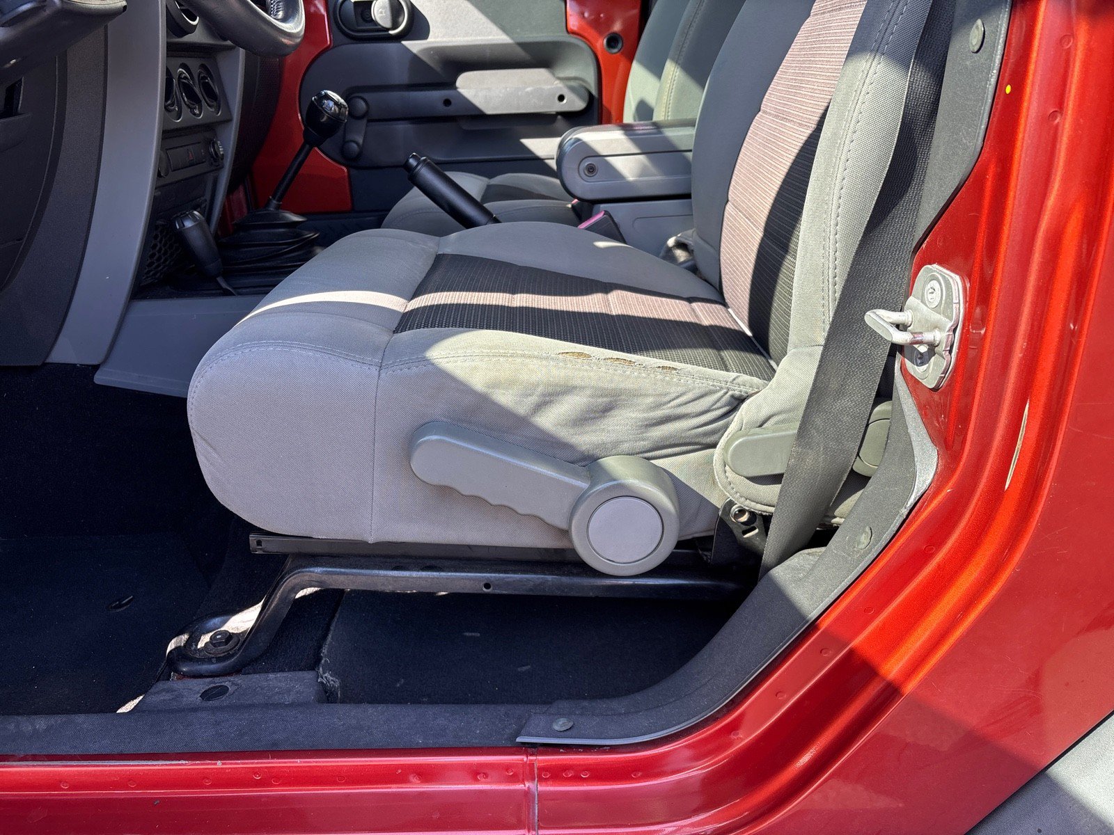 Used 2009 Jeep Wrangler X image 13