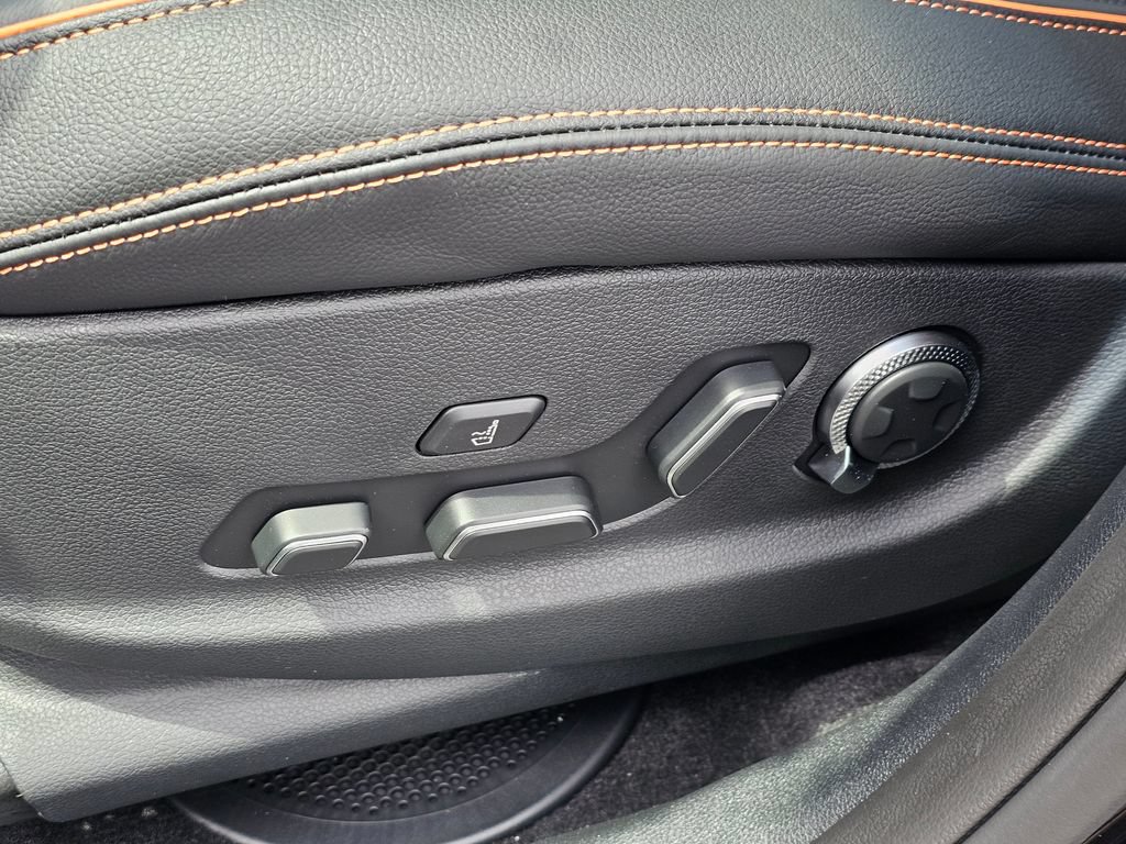 New 2026 Genesis GV70 2.5T Sport Prestige AWD/4WD image 33
