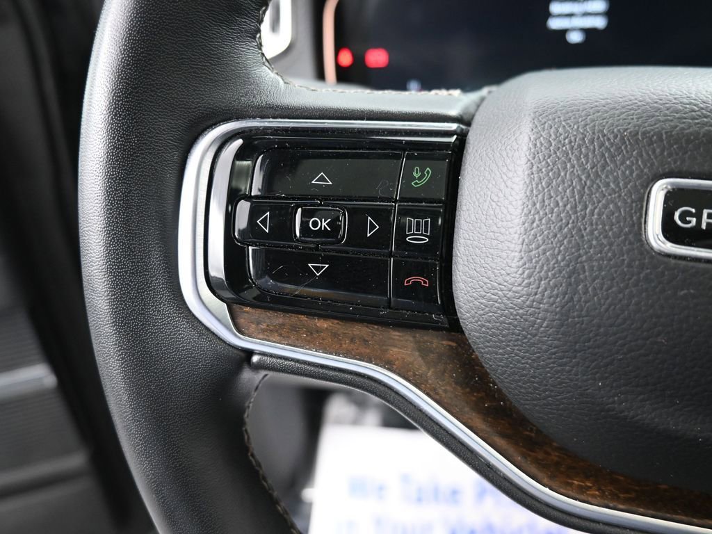 Used 2024 Jeep Grand Wagoneer L 4WD image 37