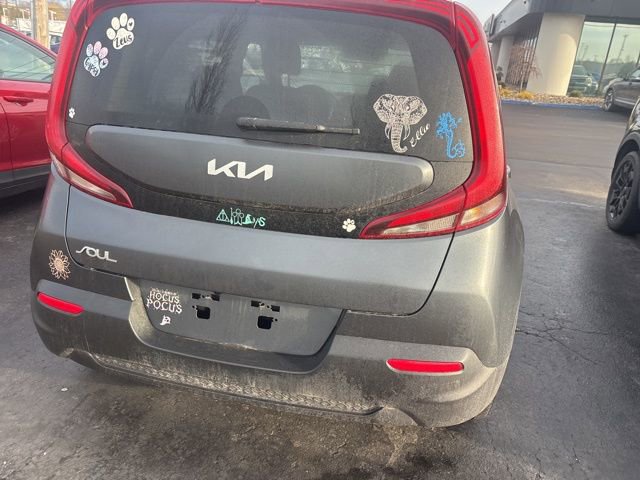 Used 2022 Kia Soul LX image 5