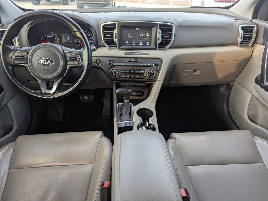 Used 2017 Kia Sportage EX image 10