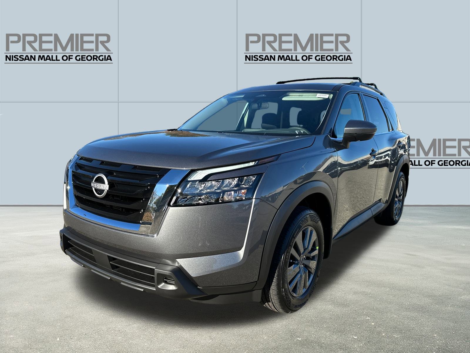 New 2025 Nissan Pathfinder SV w/ SV Premium Package