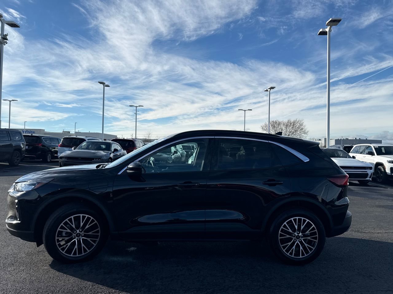 Used 2024 Ford Escape SE image 6