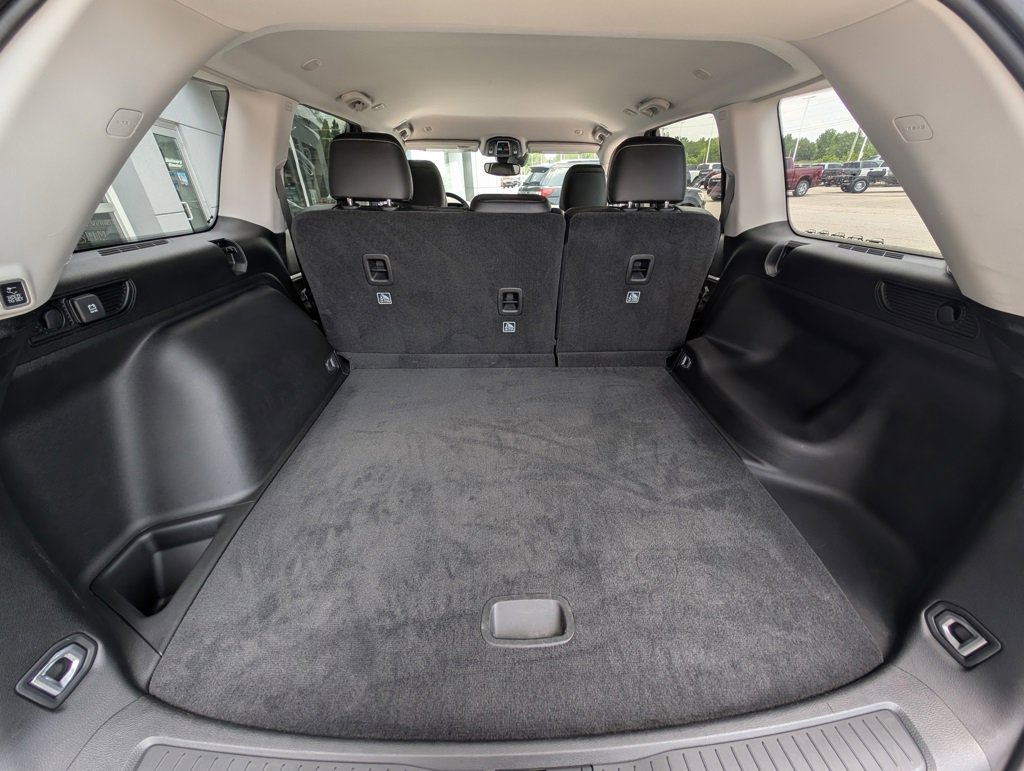 Used 2022 Jeep Grand Cherokee Limited image 12