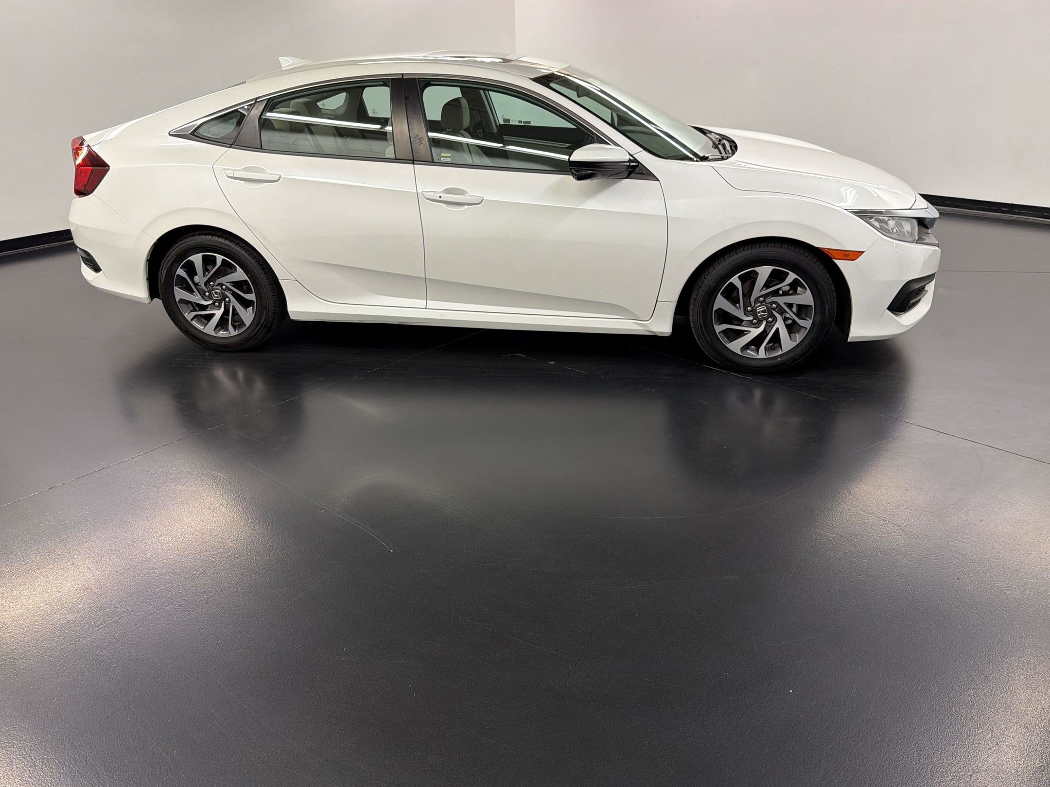 Certified 2017 Honda Civic EX image 8