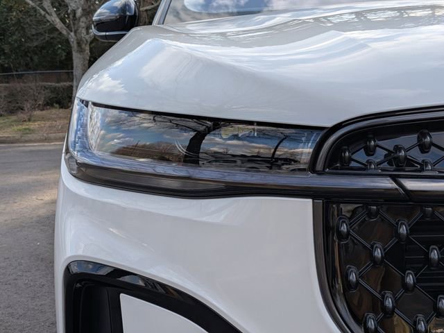 New 2026 Lincoln Nautilus Reserve w/ Jet Appearance Package image 10
