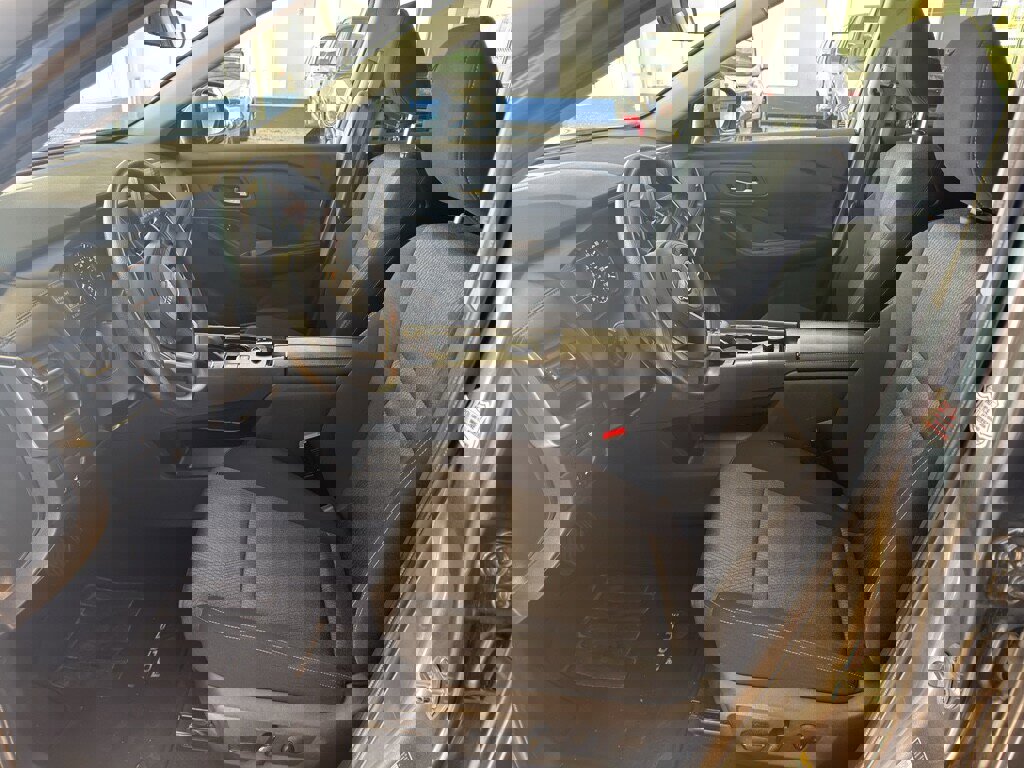 Used 2024 Nissan Rogue SV image 10