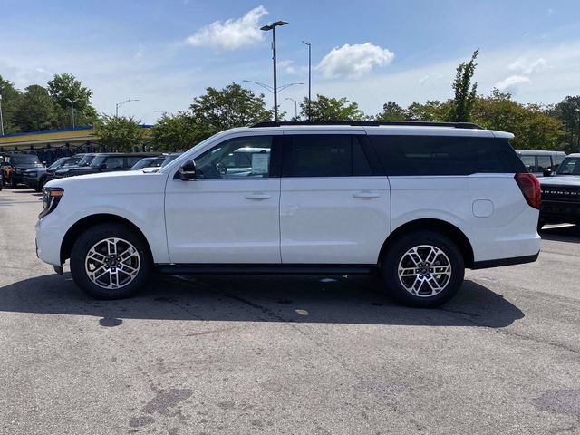 New 2026 Ford Expedition Max Active RWD image 6