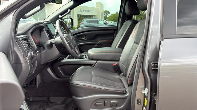 Certified 2023 Nissan Titan PRO-4X w/ Off Road Protection Package AWD/4WD image 10